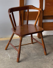 Load image into Gallery viewer, Small Vintage Wooden Children&#39;s Chair