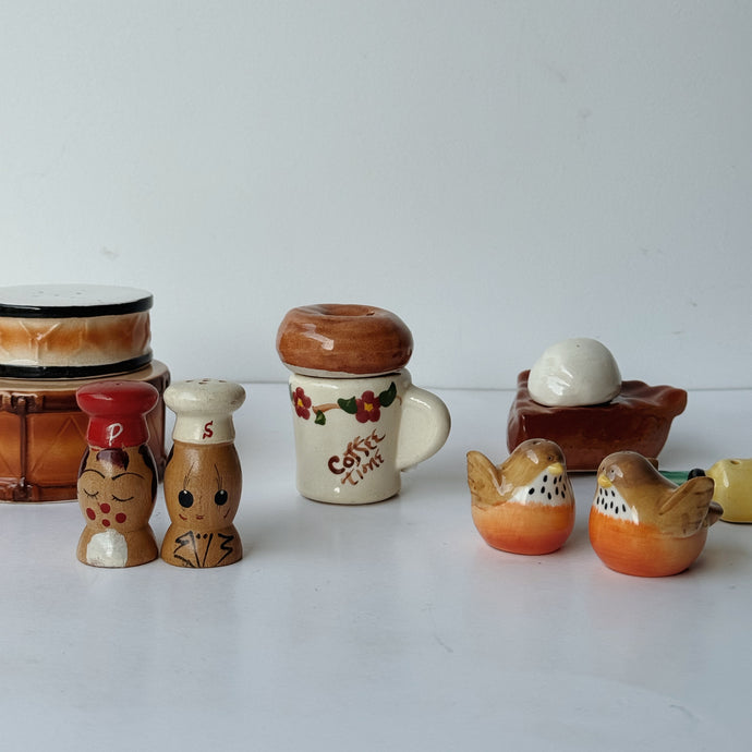 Vintage S&P Shaker Assortment