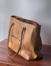 Load image into Gallery viewer, XL Vintage Top Grain Leather Shoulder Tote