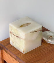 Load image into Gallery viewer, Vintage Onyx Tissue Holder