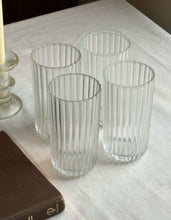 Load image into Gallery viewer, Set of 4 Vintage Italian Glasses
