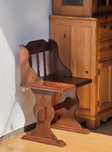Load image into Gallery viewer, Vintage Wooden Chair