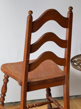 Load image into Gallery viewer, Vintage Primitive Wooden Chair