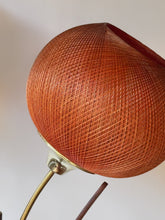 Load image into Gallery viewer, Vintage Mid Century Modern Tulip Lamp