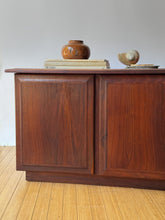 Load image into Gallery viewer, Vintage MCM Walnut Square Storage Table