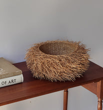 Load image into Gallery viewer, Handmade Vetiver Root Madagascar Basket