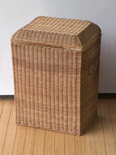 Load image into Gallery viewer, Wicker Hamper