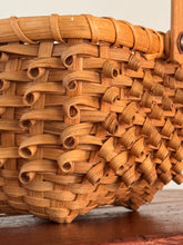 Load image into Gallery viewer, Vintage Porcupine Curl Handheld Basket