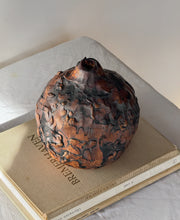 Load image into Gallery viewer, Abstract Pottery Bud Vase/Pot