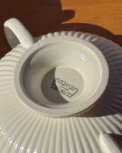 Load image into Gallery viewer, Vintage Wedgwood Handled Ceramic Bowls