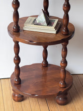 Load image into Gallery viewer, Vintage Round Tiered Spindle Table