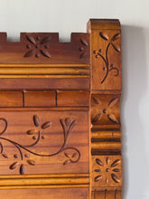 Load image into Gallery viewer, Eastlake Full Size Antique Bed