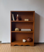 Load image into Gallery viewer, Vintage Wooden Handcrafted Shelf