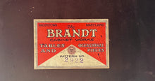 Load image into Gallery viewer, Brandt Antique Scalloped 6 Legged Table