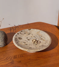 Load image into Gallery viewer, Neutral Marble Pedestal Bowl