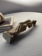 Load image into Gallery viewer, Vintage Venus de Milo Sculpture