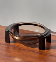 Load image into Gallery viewer, Vintage Pyrex Casserole Dish