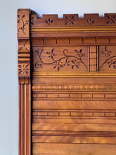 Load image into Gallery viewer, Eastlake Full Size Antique Bed