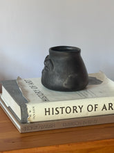 Load image into Gallery viewer, Samaipata Uruguay Face Handmade Pottery