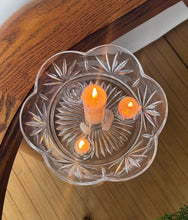 Load image into Gallery viewer, Vintage Crystal Cut Candle Plate