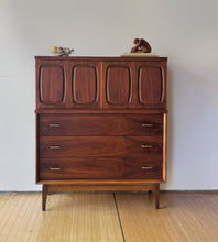 Load image into Gallery viewer, MCM Broyhill Emphasis Highboy Dresser