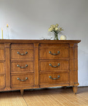 Load image into Gallery viewer, Vintage Thomasville 9 Drawer Dresser