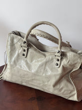 Load image into Gallery viewer, LeCity Motocross Style Leather Handbag