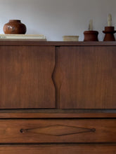 Load image into Gallery viewer, Mid Century Modern Bassett Highboy Dresser