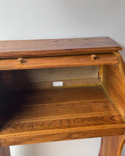 Load image into Gallery viewer, Vintage Oak Roll Top Desk
