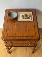Load image into Gallery viewer, Vintage MCM Drexel Burl End Table