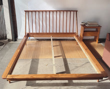 Load image into Gallery viewer, Modern MCM Style Queen Bed