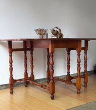 Load image into Gallery viewer, Antique Drop Leaf Maple Dining Table