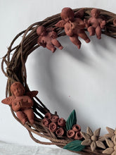 Load image into Gallery viewer, Vintage Folk Handmade Clay Wreath