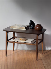 Load image into Gallery viewer, Vintage MCM Lane Coffee Table w/ Magazine Rack