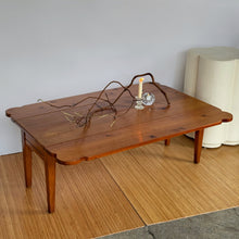 Load image into Gallery viewer, Vintage Scalloped Walnut Coffee Table