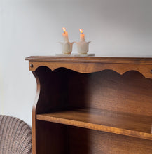 Load image into Gallery viewer, Vintage Onyx Candle Tulip Holders