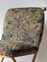 Load image into Gallery viewer, Vintage French Tapestry Stools- Set of 3