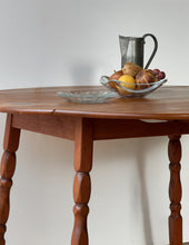 Load image into Gallery viewer, Primitive Drop Leaf Dining Table