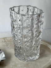 Load image into Gallery viewer, Vintage Abstract Dimensional Glass Vase