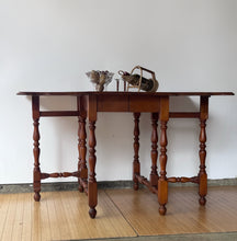 Load image into Gallery viewer, Antique Drop Leaf Maple Dining Table