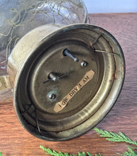 Load image into Gallery viewer, Vintage Musical Decanter