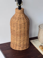 Load image into Gallery viewer, Vintage Wicker Table Lamp