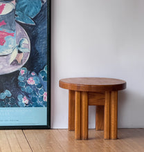Load image into Gallery viewer, Vintage Small Oak Stool