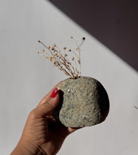 Load image into Gallery viewer, Stone Bud Vase