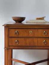 Load image into Gallery viewer, Vintage MCM Drexel Burl End Table