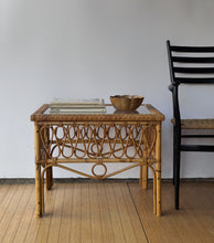 Load image into Gallery viewer, 1960’s Bamboo Rattan Coffee/ Side Table