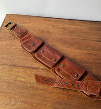 Load image into Gallery viewer, Vintage Leather Fanny Pack