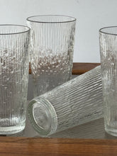 Load image into Gallery viewer, Set of 4 Vintage Jeanette Finlandia Tumblers