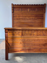 Load image into Gallery viewer, Eastlake Full Size Antique Bed