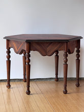 Load image into Gallery viewer, Brandt Antique Scalloped 6 Legged Table